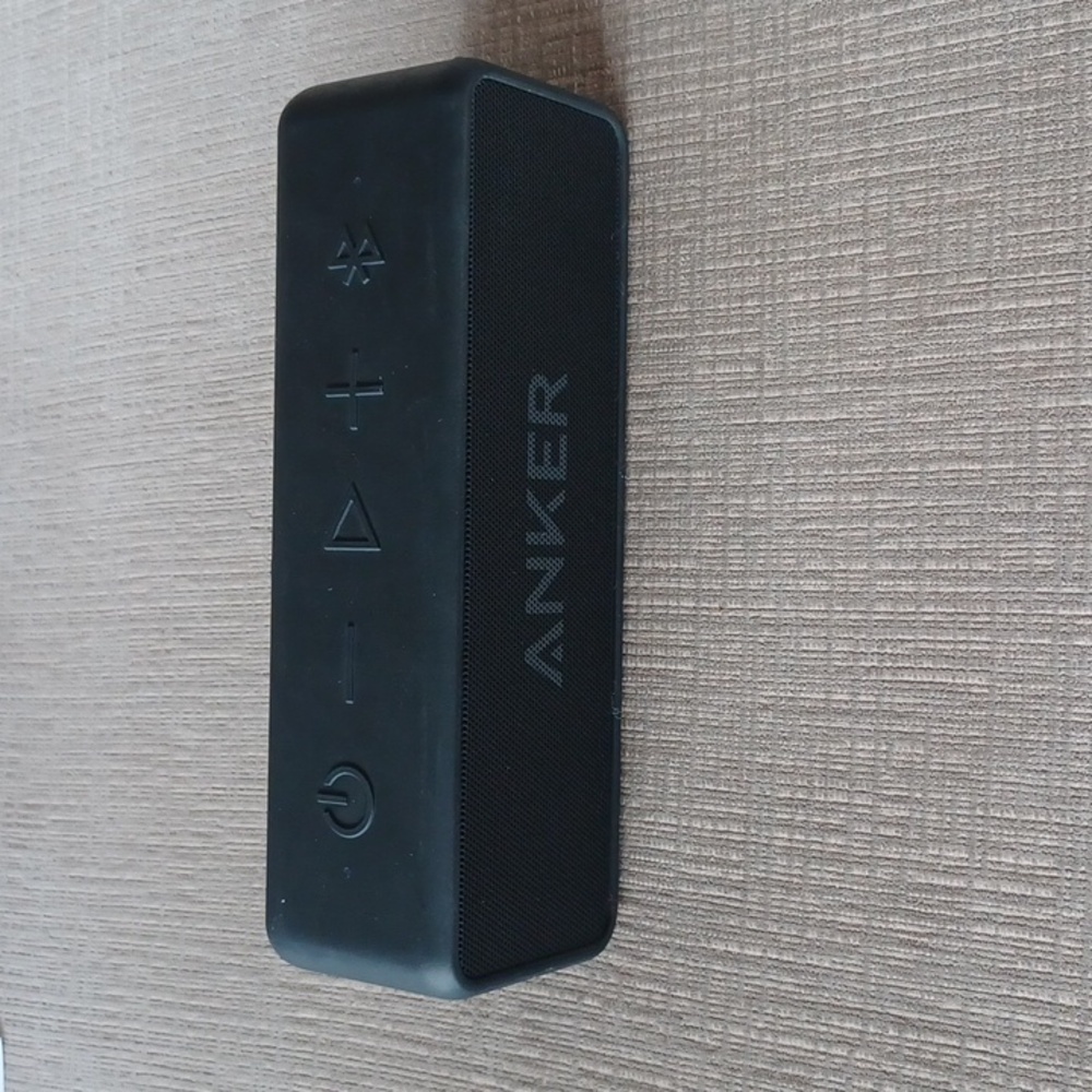 Anker Soudcore 2 Waterproof Portable Speaker